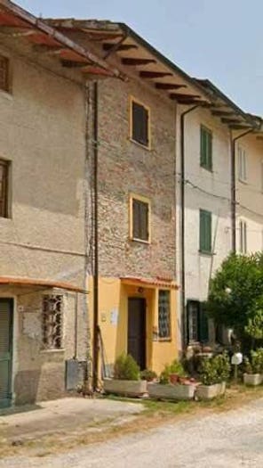 Appartamento con 6 locali in vendita in Via Delle Fontine, Castelfranco di Sotto