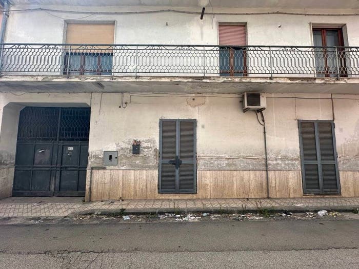 Casa con 6 locali in vendita in Via Campanello, Teverola