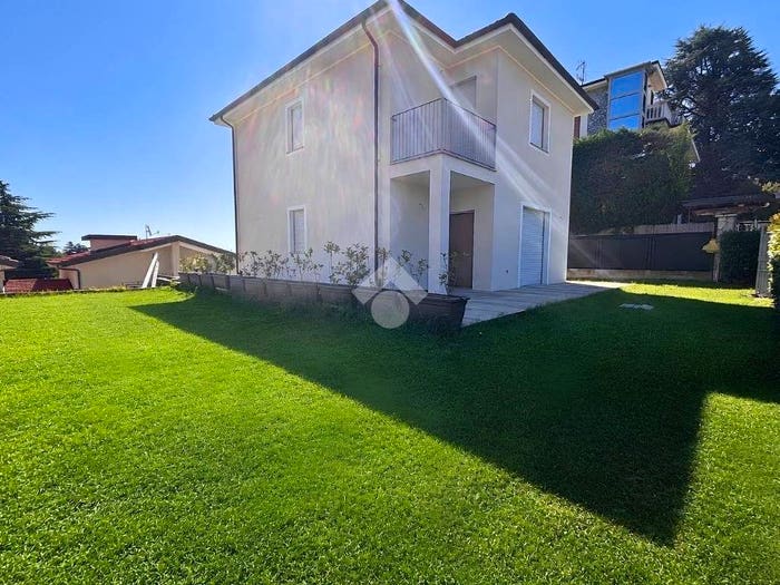 Casa con 5 locali in vendita in Via Umberto I, Pecetto Torinese