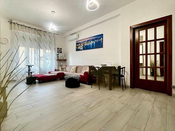 Appartamento quadrilocale in vendita in Via Asiago, Canegrate