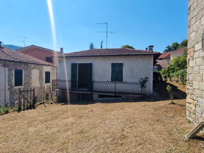 Casa con 6 locali in vendita in Villa, Camerana