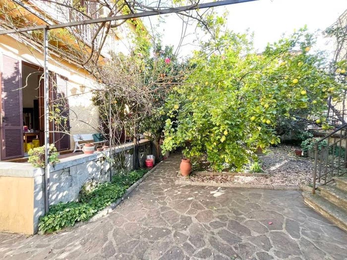 Casa con 6 locali in vendita in Piazza Giacomo Puccini, Porta al Prato San Jacopino, Firenze