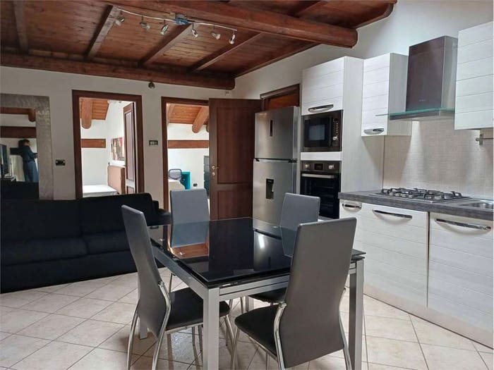 Appartamento trilocale in vendita in Str San Giovanni, Buratto, San Carlo Canavese