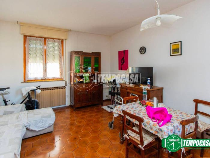 Appartamento trilocale in vendita in Via Stazione, Centro, Caltignaga