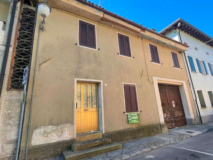 Casa con 6 locali in vendita in Via Garibaldi, Rivignano, Rivignano Teor