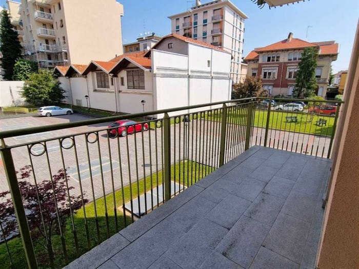 Appartamento trilocale in vendita in Via Bengasi, Centro Città San Paolo, Biella