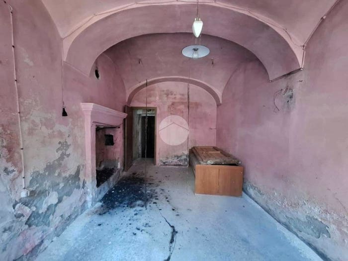 Casa quadrilocale in vendita in Via Carecchio, Centro, Caravino