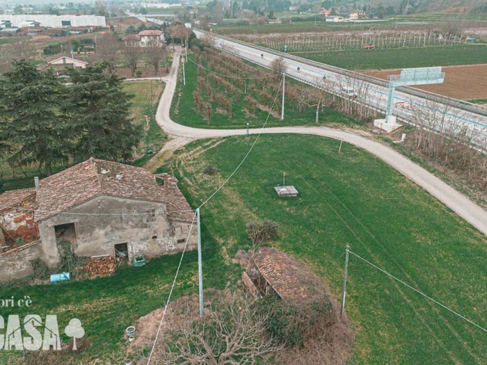 Casa con 6 locali in vendita in Via Vic le Giarze Cesena FC, San Carlo Roversano, Cesena