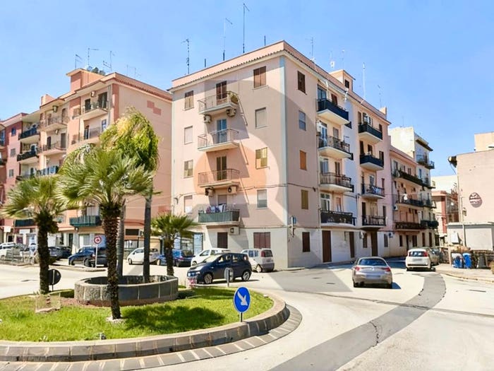 Appartamento trilocale in vendita in Via Giacomo Matteotti, Centro, Augusta