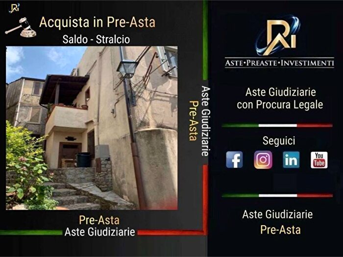 Appartamento quadrilocale in vendita in via Salita Brunetti, Sersale