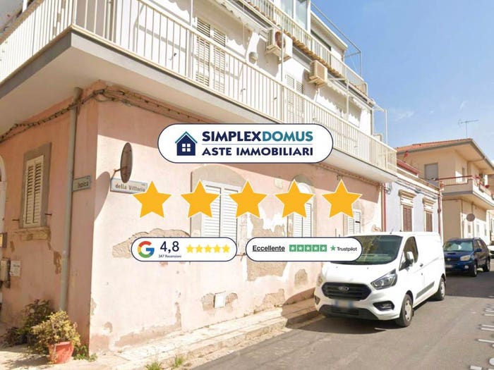 Appartamento quadrilocale in vendita in Via Della Vittoria, Marina di Ragusa Centro, Ragusa