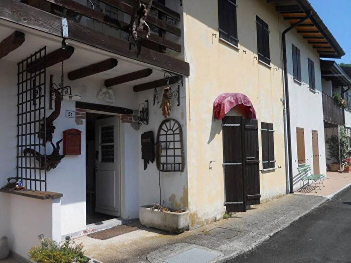 Casa con 6 locali in vendita in Via D'Attimis Subit, Subit, Attimis