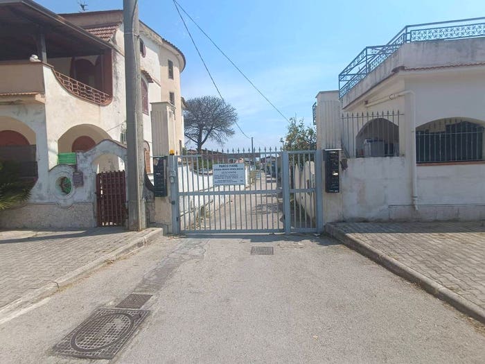 Casa trilocale in vendita in Viale della Vecchietta, Baia Verde, Castel Volturno
