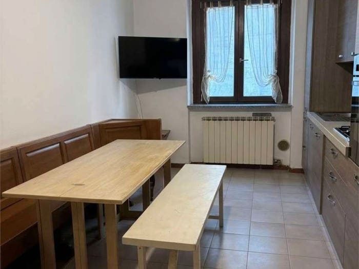 Appartamento bilocale in vendita in via Indipendenza, Fenegrò