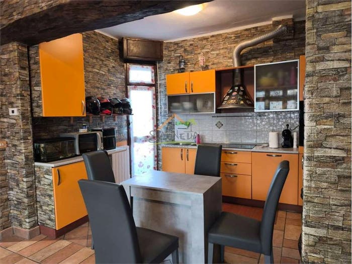 Appartamento trilocale in vendita in Centro, Borgo Ticino