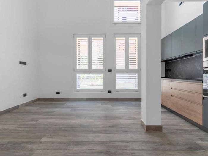 Appartamento trilocale in vendita in Via Antonio Lecchi, Navigli Darsena, Milano