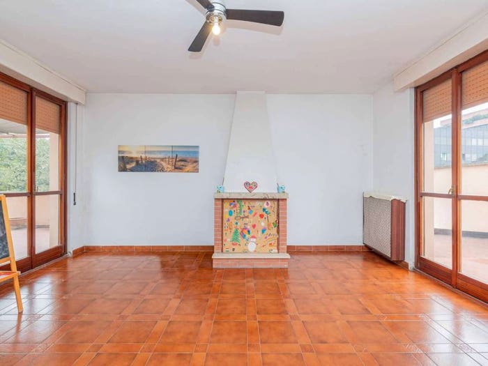 Appartamento con 5 locali in vendita in via Fratelli Cervi, Milano Due, Segrate