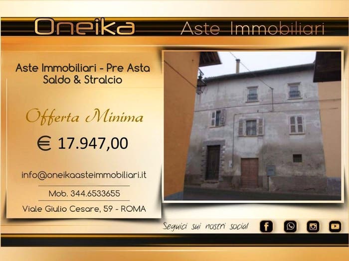 Appartamento con 5 locali in vendita in Via Giuseppe Saracco, Centro, Alice Bel Colle