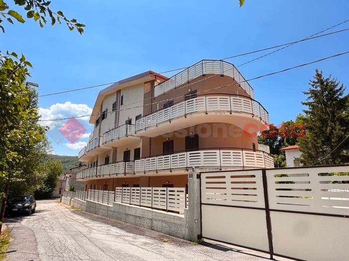 Appartamento trilocale in vendita in Via San Cristoforo, Ateleta