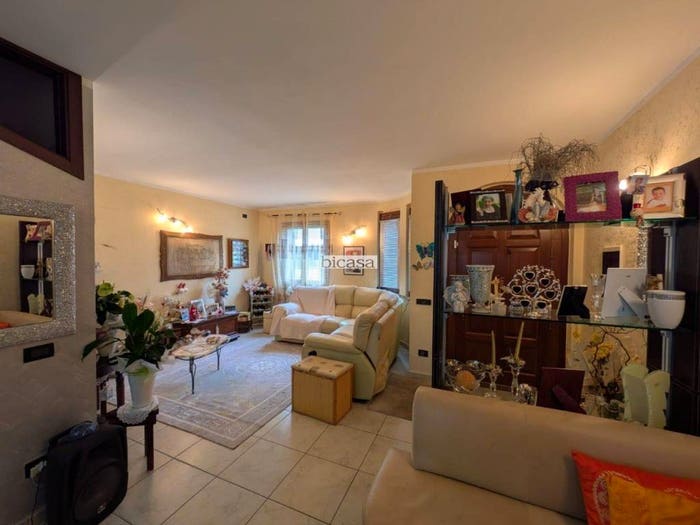 Casa quadrilocale in vendita in DEI PIOPPI, Tavernelle, Colli al Metauro