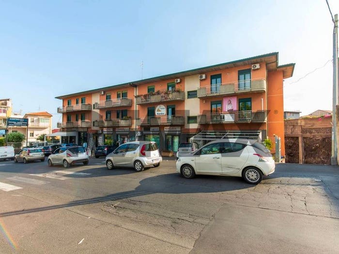 Appartamento trilocale in vendita in Via Antonio Gramsci, Centro, Gravina di Catania