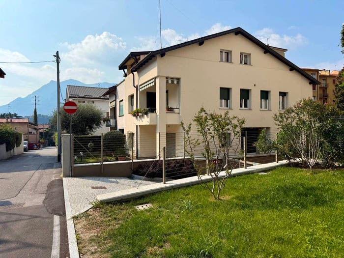 Casa con 6 locali in vendita in Via Sondrio, Turati Santo Stefano, Lecco