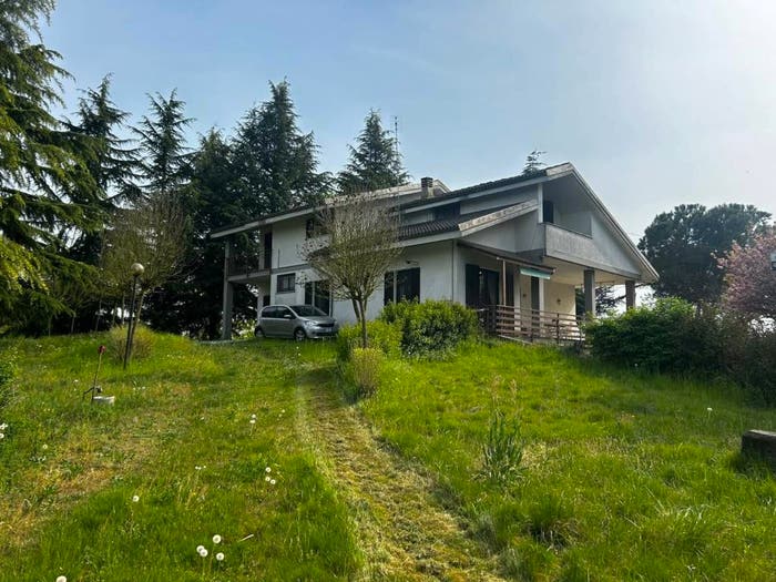 Casa con 6 locali in vendita in Località Don Pietro, Sommariva Perno