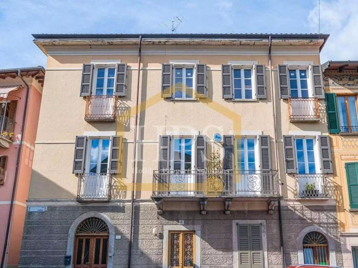 Appartamento bilocale in vendita in Via Maggiore, Centro, Carlazzo