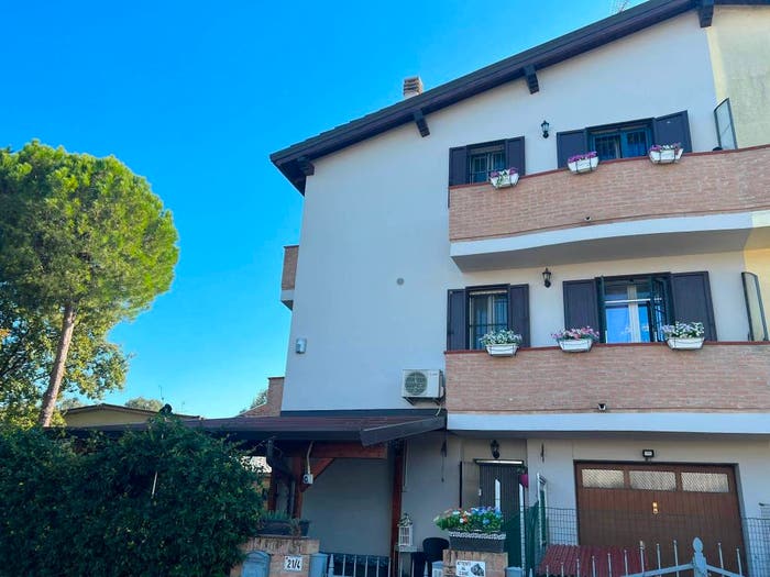 Casa con 6 locali in vendita in Via Lelio Basso, San Biagio, Argenta