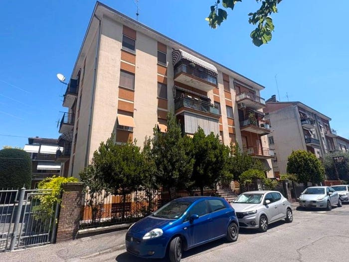 Appartamento trilocale in vendita in Via Alceste De Ambris, San Leonardo, Parma