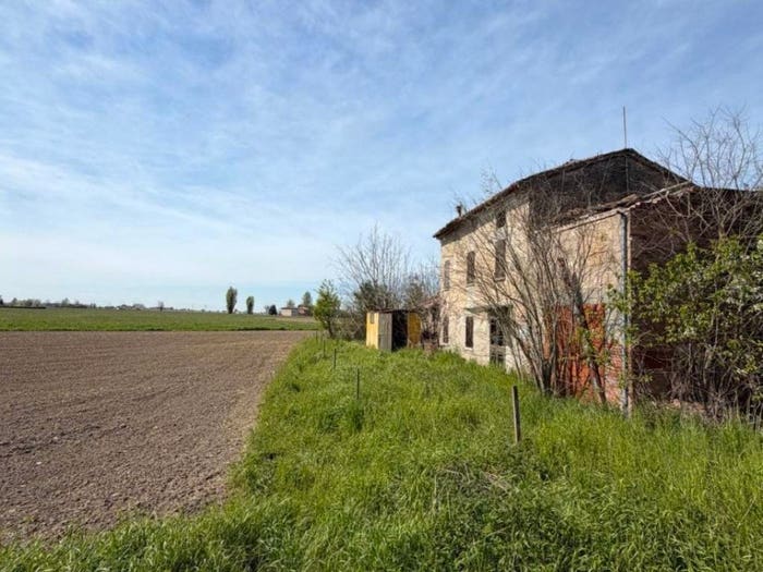 Casa quadrilocale in vendita in Via Mazzalupi, Concordia sulla Secchia