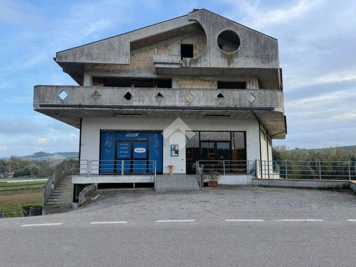 Case in Vendita e in Affitto - 3