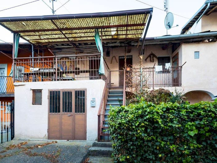 Casa bilocale in vendita in Via Comba Nari, Gambasca