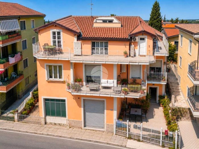 Appartamento trilocale in vendita in Via garibaldi, Centro, Alba Adriatica