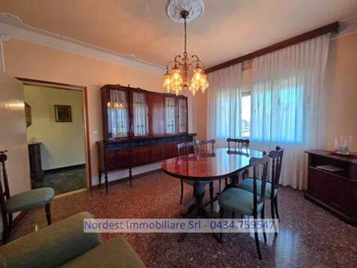 Casa con 6 locali in vendita in Centro, Gaiarine