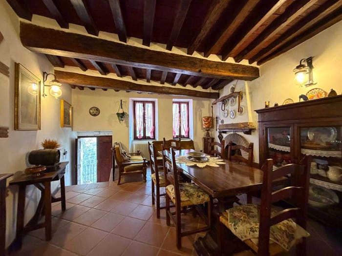 Casa quadrilocale in vendita in Via S Bartolomeo, Casteltodino, Montecastrilli