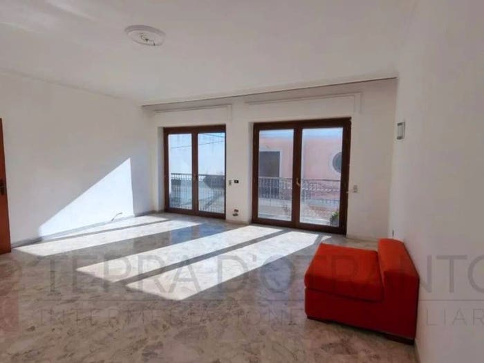 Appartamento con 6 locali in vendita in Via Armando Diaz, Castri di Lecce
