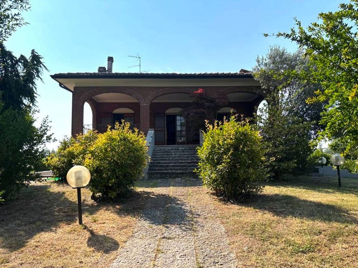 Casa con 6 locali in vendita in Via Risorgimento, Eremo, Curtatone
