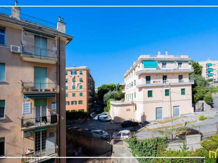 Appartamento con 5 locali in vendita in Via Vittorino Era, Sturla, Genova