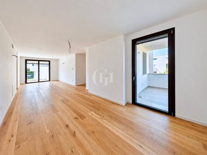 Appartamento quadrilocale in vendita in Via Bardolino, Desenzano Centro, Desenzano del Garda