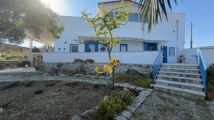 Casa con 6 locali in vendita in Strada Comunale Parco Balistris, Polignano a Mare