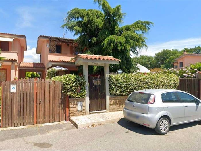 Casa con 6 locali in vendita in Via fratelli soprani, Centro, Cerveteri