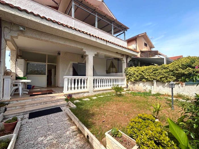 Casa quadrilocale in vendita in Via della Caffarella, Colle Romito, Ardea