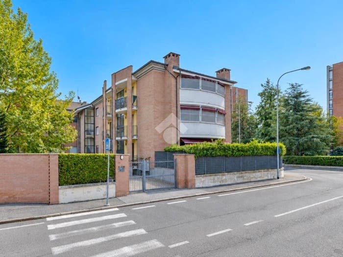 Appartamento con 5 locali in vendita in Via gerolamo olevano, Centro, Grugliasco