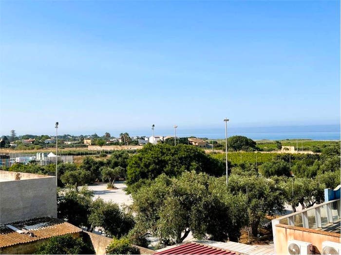 Appartamento con 6 locali in vendita in Via Dante Trapani Salemi, Marsala