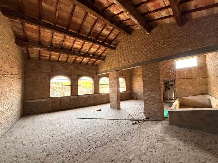 Appartamento con 6 locali in vendita in Via Romana, Torrenieri, Montalcino