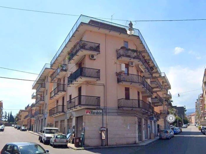 Appartamento quadrilocale in vendita in Via Quintino Sella, Centro, Giarre