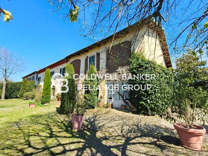 Casa con 6 locali in vendita in Via Asti, Portacomaro