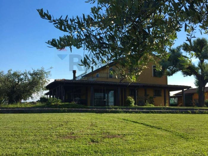 Casa con 5 locali in vendita in Via Lizzano, Settecrociari, Cesena