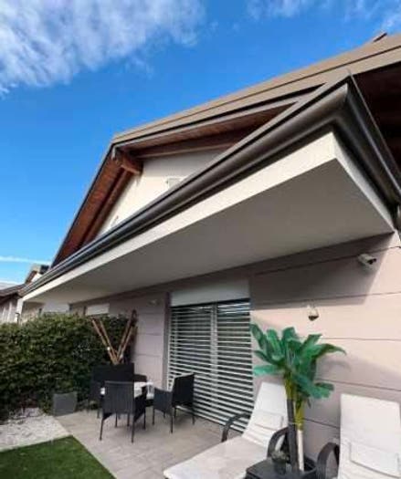 Casa trilocale in vendita in Via Daniele Crespi, Centro, Carate Brianza
